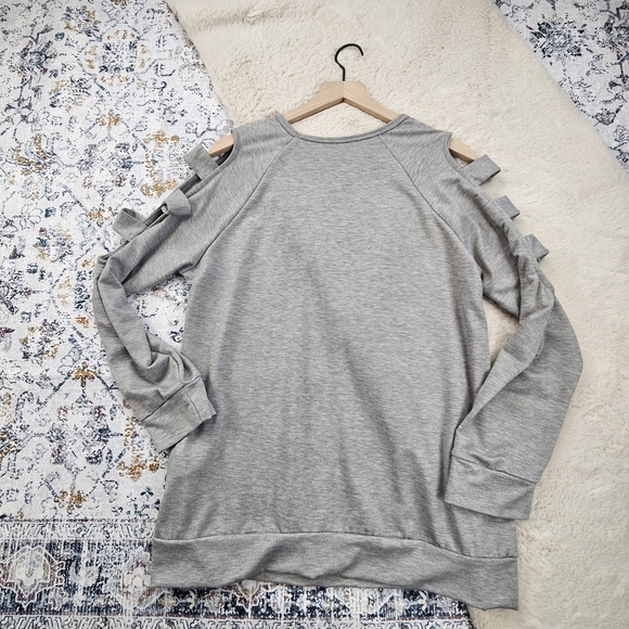 Heimish Long Sleeve Gray Ladder Cutout Sweater Pullover XL - Picture 7 of 7